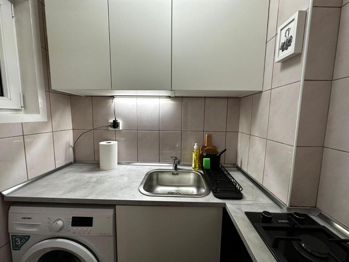 One Room Apartment Decebal Bucareste Exterior foto